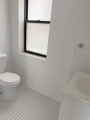 Rented by AJ Clarke | media 39