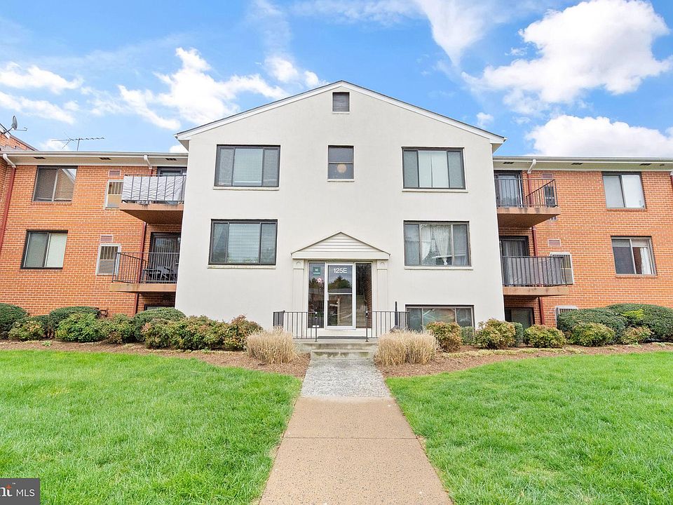 125 Clubhouse Dr SW UNIT 8, Leesburg, VA 20175 | Zillow