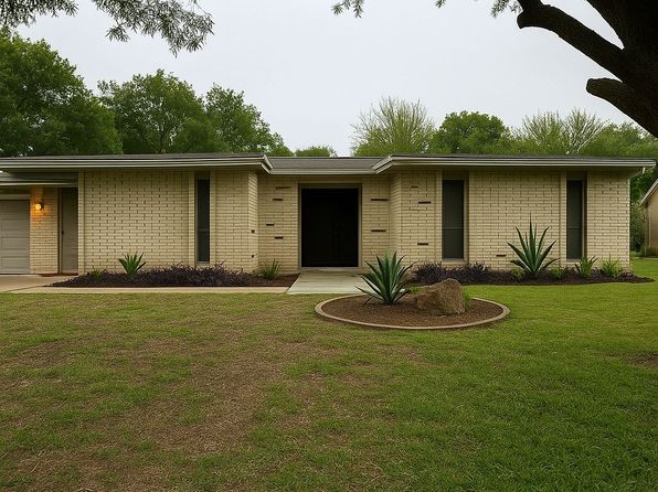 5227 Galahad Dr