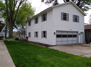 419 River Rd, Bay City, MI 48706