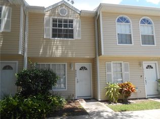 8503 J R Manor Dr, Tampa, FL 33634