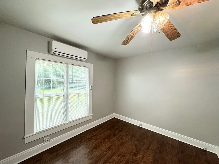 503 N 7th St — Photo 10
