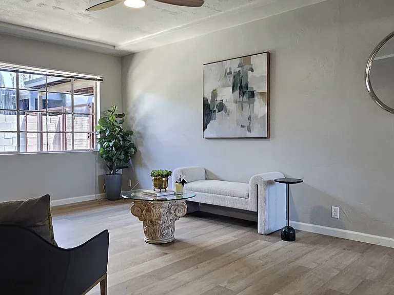 27 E Woodward Dr #3 — Photo 6