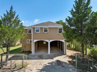 127 Metzwright Dr, Anahuac, TX 77514