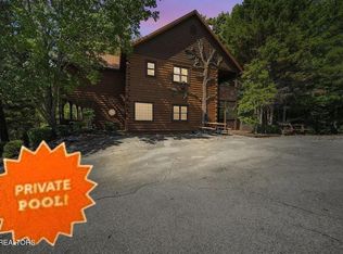 836 Bear Run Way, Sevierville, TN 37862