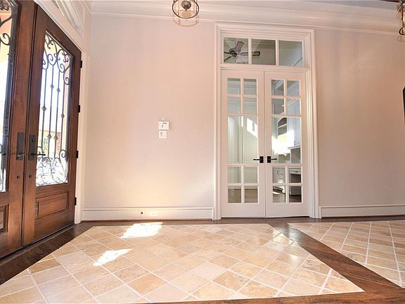 5th image of 1601 Misty Glen Ln