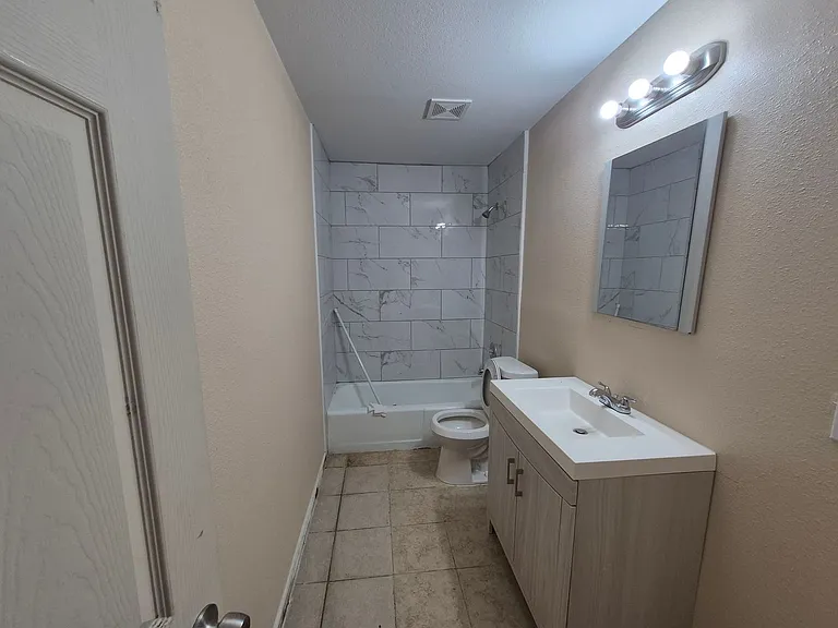 3718 Pleasanton Rd #2-102 — Photo 8