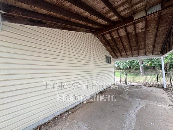 3rd image of 1155 Penhurst Dr #1155PENHUR