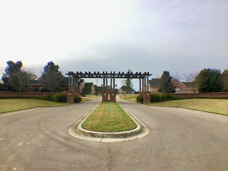 2nd image of 63 Harvesters Sq