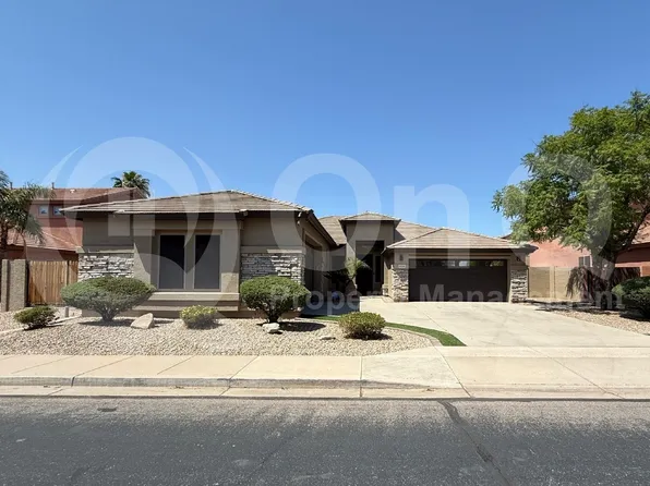 9648 E Lobo Ave, Mesa, AZ 85209