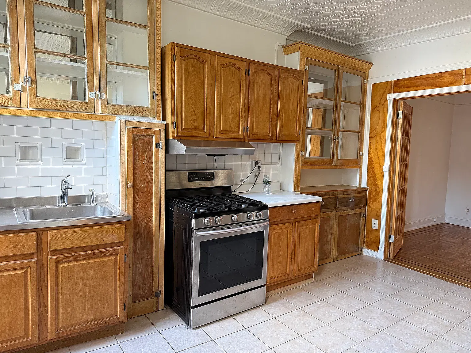 491 Willoughby Avenue — Photo 2