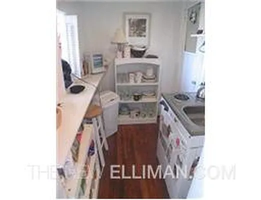 Rented by Douglas Elliman | media 31