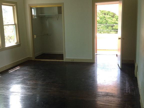3rd image of 8330 Ney Ave