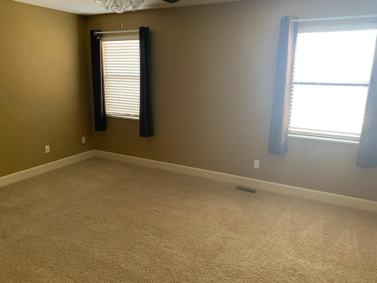 985 Pennsylvania Ave — Photo 12