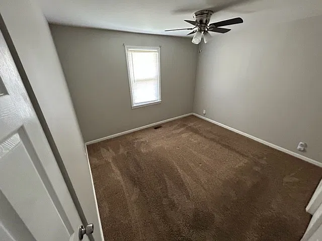 2 bed, 1.0 bath, 700 sqft, $1,195 — Photo 3