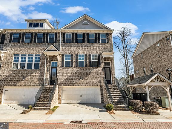 2nd image of 2006 Raven Way