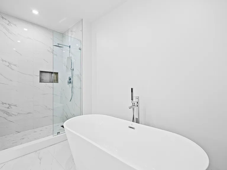 220 Lake Shore Dr #1608 — Photo 9