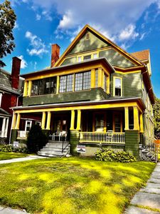 260 Oxford Street, Hartford, CT, 06105