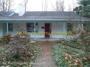 210 Raymond Ave #A, Charlottesville, VA