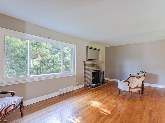 2nd image of 3496 Marcella Ave