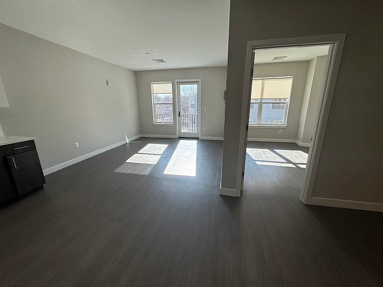 Hillside Residence — Photo 25