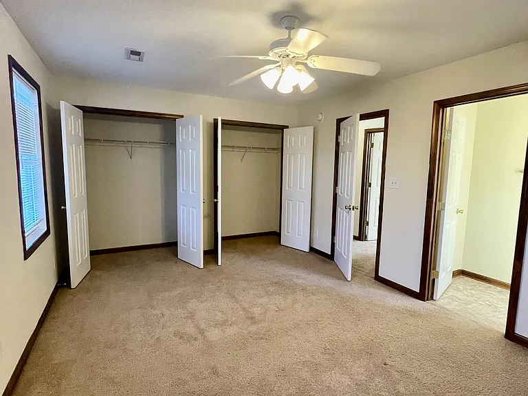 2528 Old Forest Rd #A — Photo 15