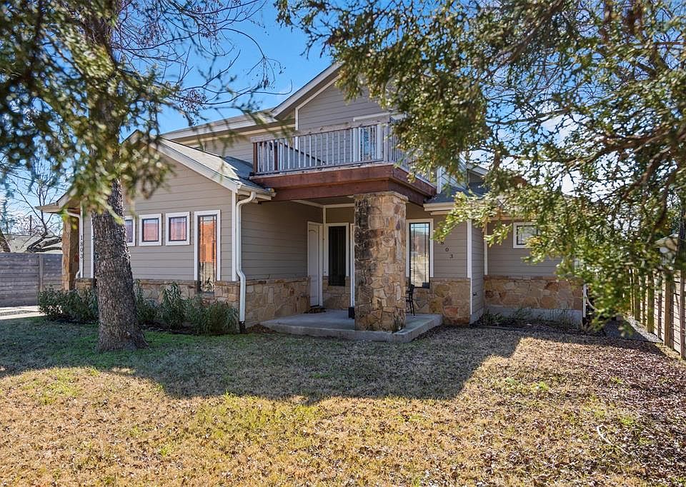 1803 E 18th St Austin TX | Zillow