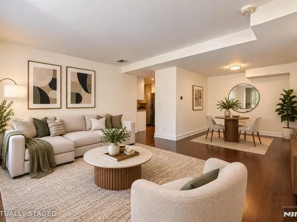 941 Boulevard #3C, Weehawken, NJ 07086