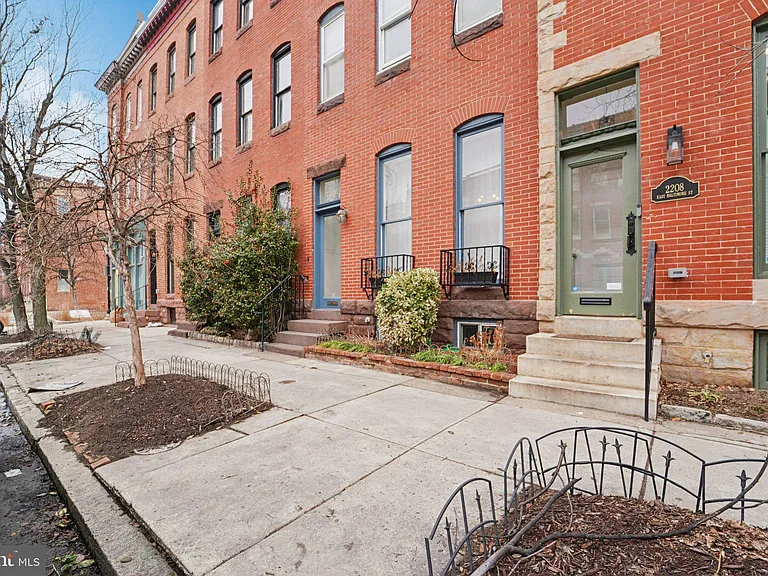 2206 E Baltimore St — Photo 3