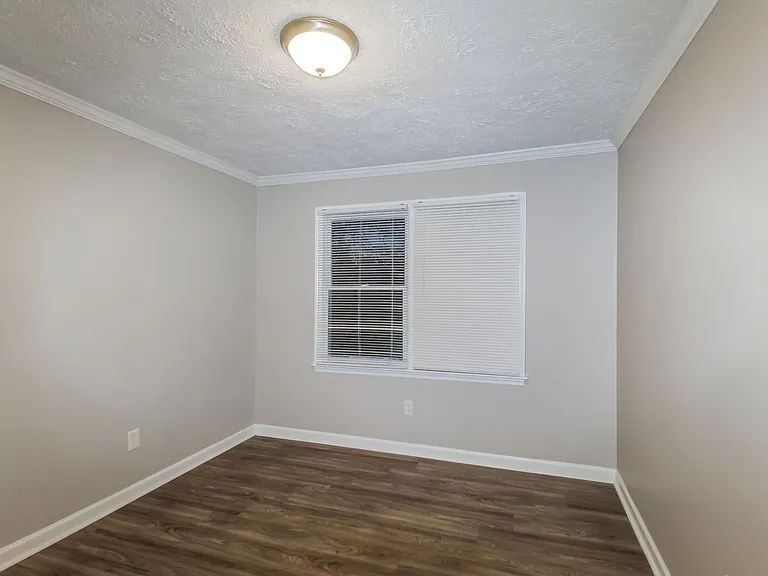15985 Highway 36 — Photo 9