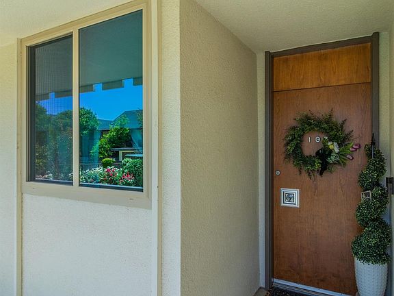 5th image of 5180 N Wishon Ave APT 103