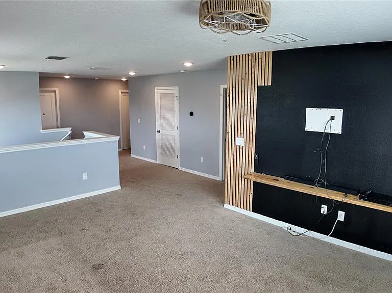 2436 Blowing Breeze Ave — Photo 13