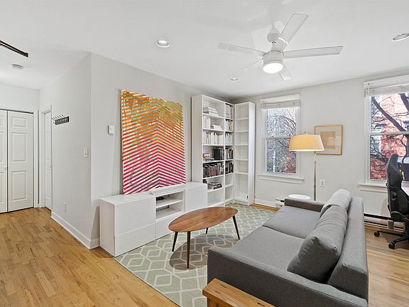 5th image of 607 1st St #2F