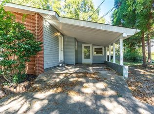1111 Fields St, Eden, NC 27288