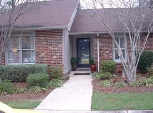 2005 F Quail Ridge Rd, Greenville, NC 27858