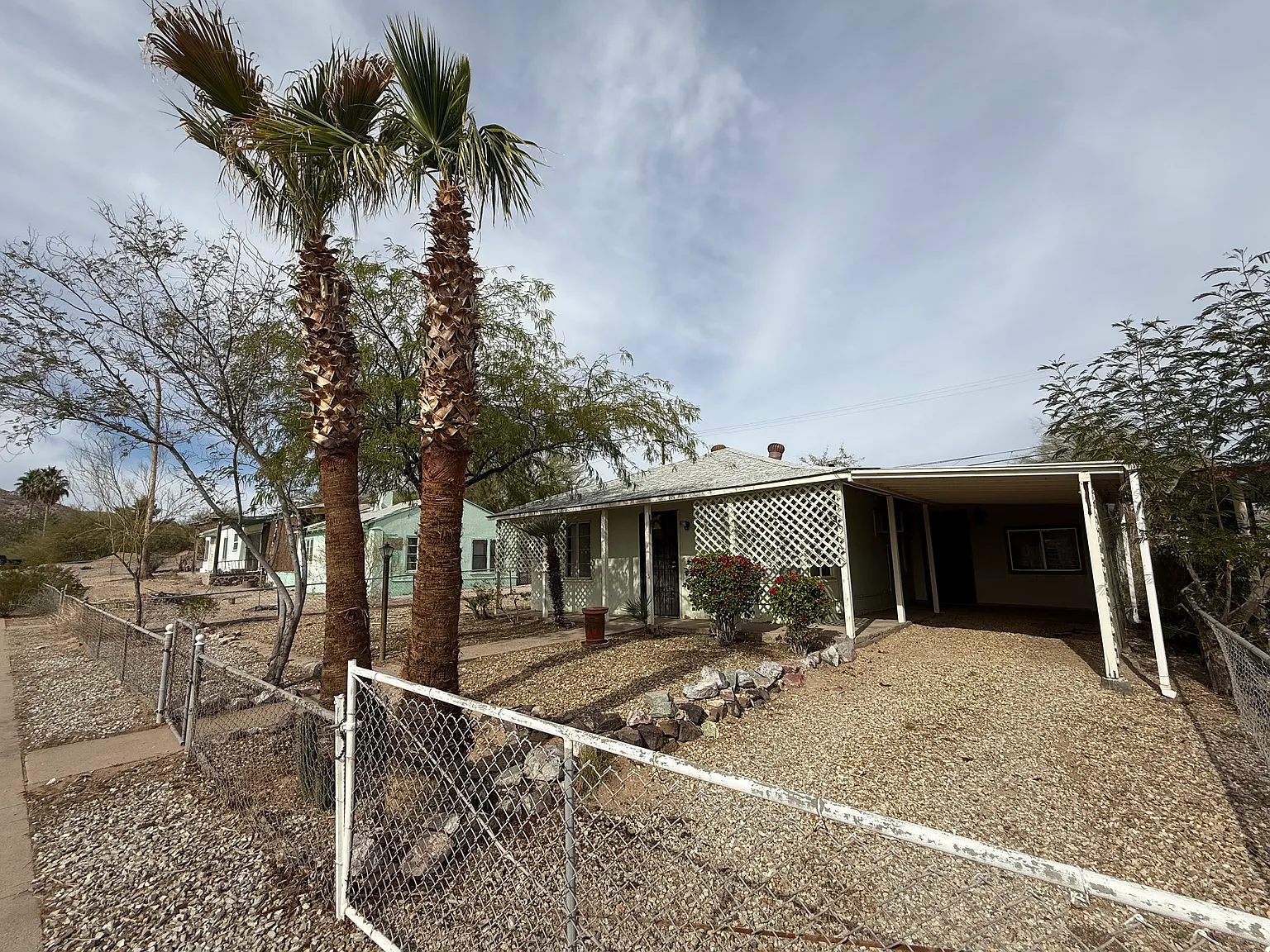 2 bed, 1188 sqft, $900 — Photo 2