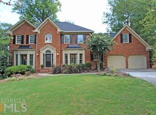 2260 Roxburgh Dr, Roswell, GA 30076