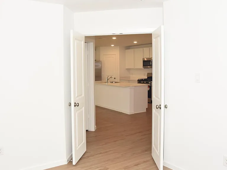 5135 Sunvalley Bend Dr — Photo 8