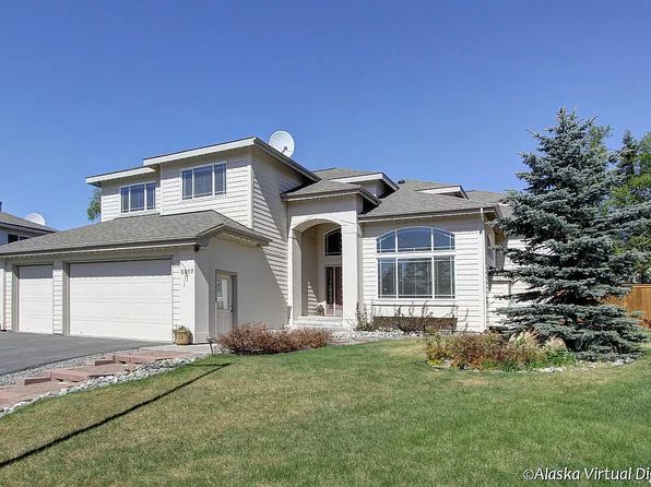 3917 Pyrenean Cir