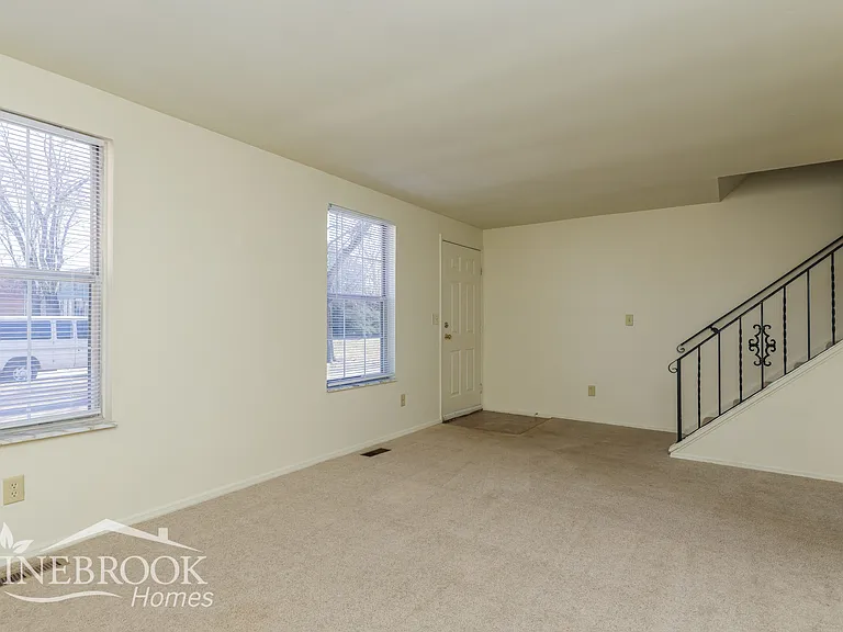 8237 Mount Carmel St — Photo 4