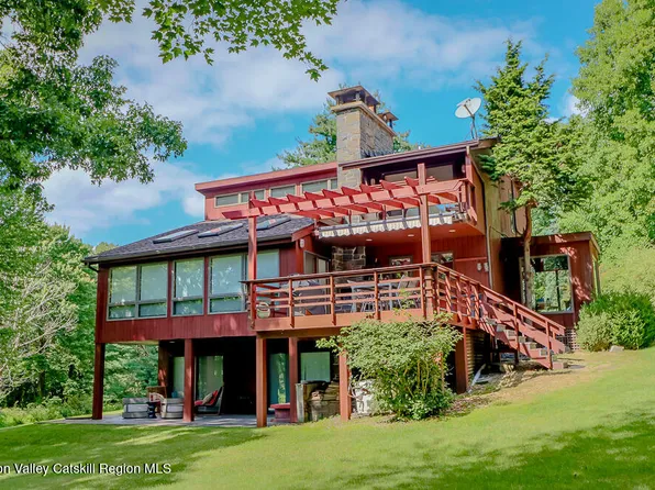 388 Sky Farm Road #Stop 11, Copake, NY 12516