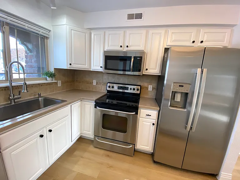 4800 Osage Dr #5 — Photo 5