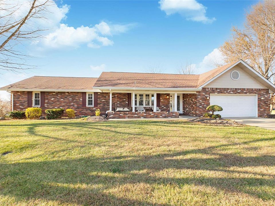 1st image of 284 Andes Dr
