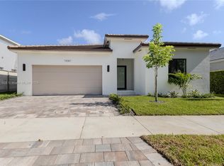 16361 SW 60th Ter, Miami, FL 33193