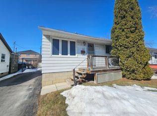3067 Churchill Ave, Mississauga, ON L4T 1R4