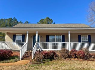 113 Dace Dr, Pickens, SC 29671