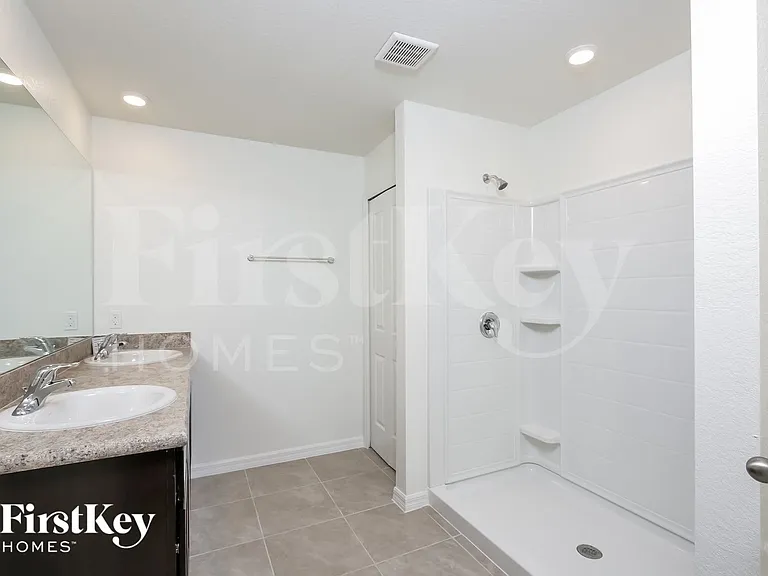 4611 Belladonna Ave — Photo 9