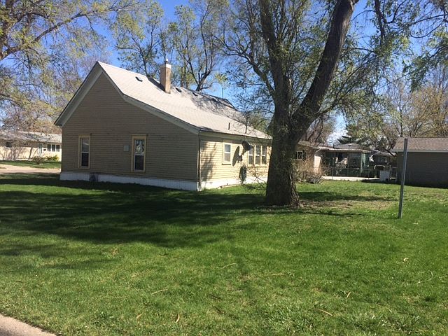 2nd image of 3620 Avenue E