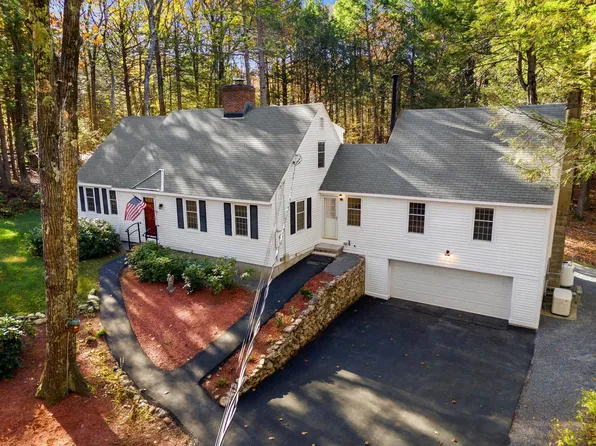 10 Buckridge Drive, Amherst, NH 03031