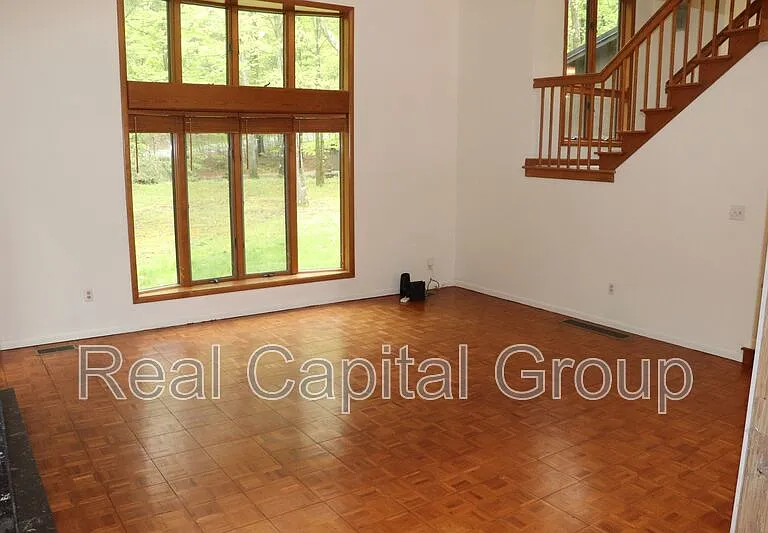 98 Beaver Dam Rd — Photo 4